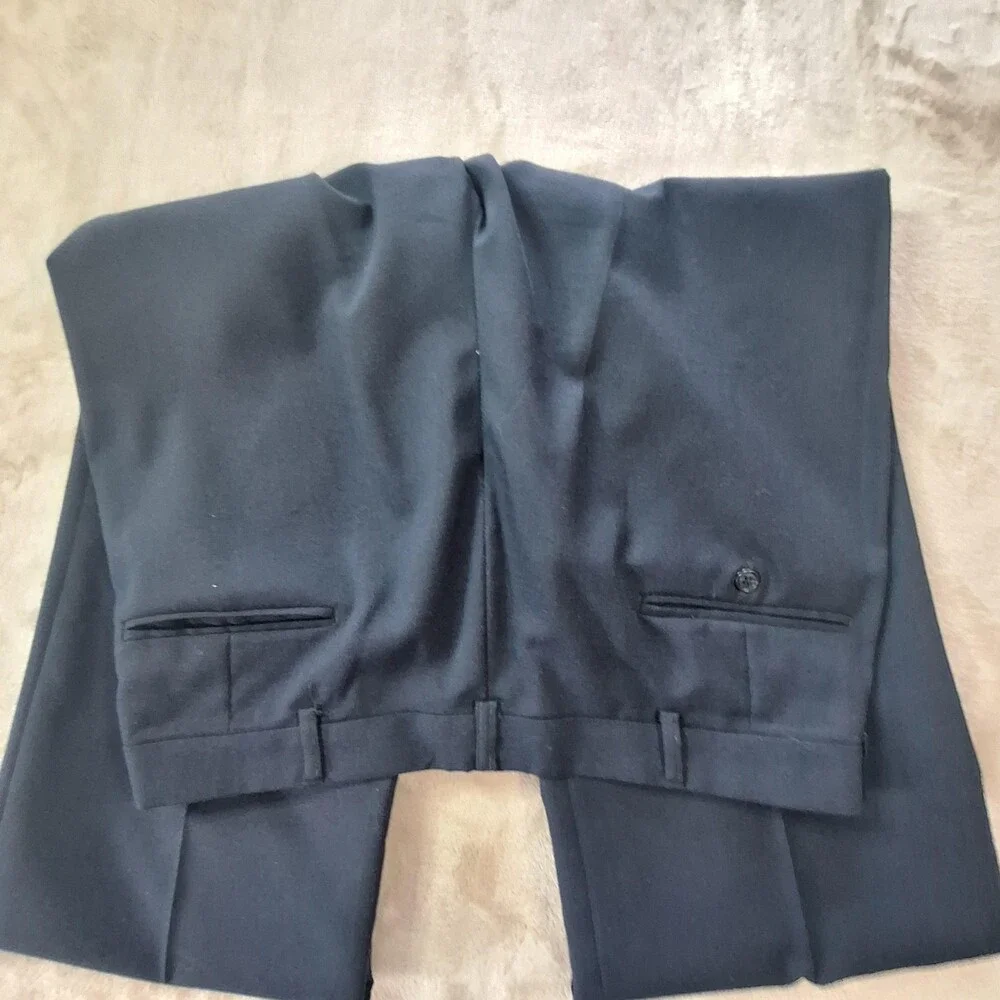 Egon Von Furstenberg Suit Mens 42R Navy Blue Single Vented Wool Blazer Pants Set